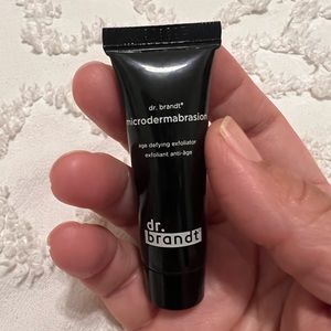 🆕 dr. brandt | microdermabrasion | age defying exfoliator | .25 oz.